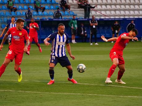 Fotogalería del partido Ponferradina – Fuenlabrada (0 – 3)