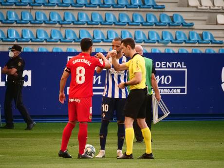 Fotogalería del partido Ponferradina – Fuenlabrada (0 – 3)