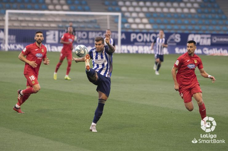 Ponferradina – Fuenlabrada (0-3) El Fuenla se lleva tres puntos del Toralín en un partido en el que la Deportiva se desdibujó en la segunda parte
