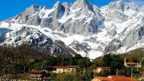 Campamento de inglés con un montón de experiencias de aventura en los Picos de Europa