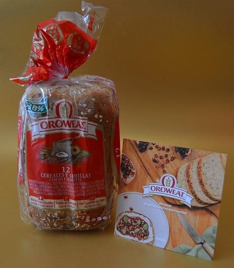 Probando el pan multicereales de OROWEAT (proyecto de SAMPLEO)