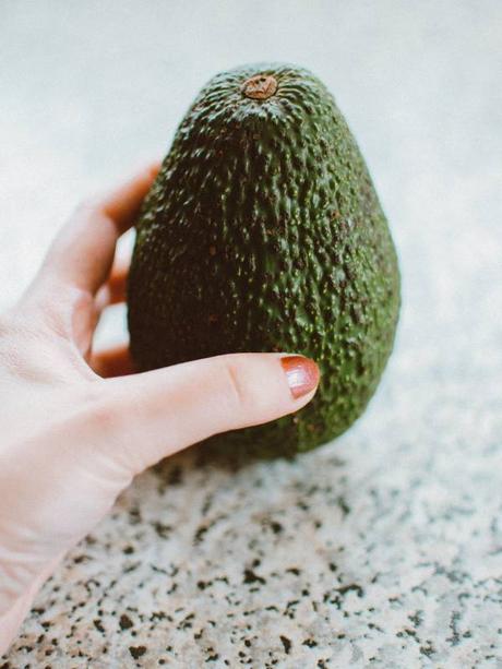 Como eliminar las manchas en las manos 3 consejos caseros manchas en las manos