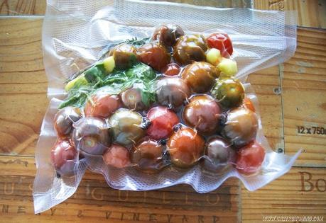 Tomates confitados (sous vide) Tomates confitados (sous vide)
