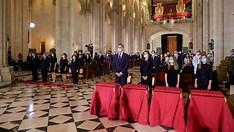 Esta España nuestra: Pedro I “el Sánchez” no respeta ni a los vivos ni a los muertos pero se reviste del morado podemita Esta España nuestra: Pedro I “el Sánchez” no respeta ni a los vivos ni a los muertos pero se reviste del morado podemita