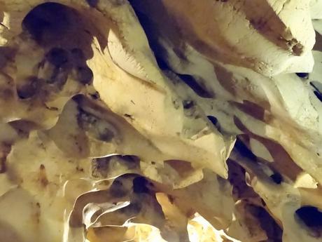 Rincón de la Victoria: La Cueva y la leyenda del tesoro de los cinco reyes Rincón de la Victoria: La Cueva y la leyenda del tesoro de los cinco reyes
