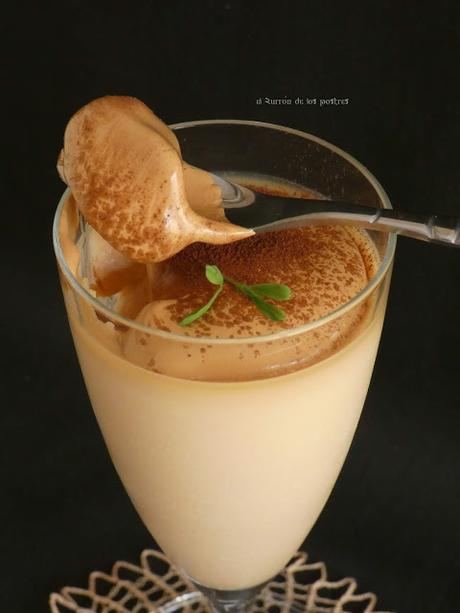 Panna Cotta de Toffee con Café Dalgona