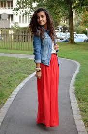 Outfit Falda Roja Larga