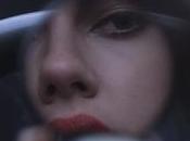 Under Skin careta humana