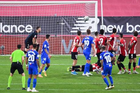 Crónica Athletic Club de Bilbao 1 - Sevilla FC 2