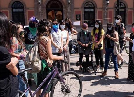 UASLP sigue encubriendo a acosadores sexuales, denuncian estudiantes