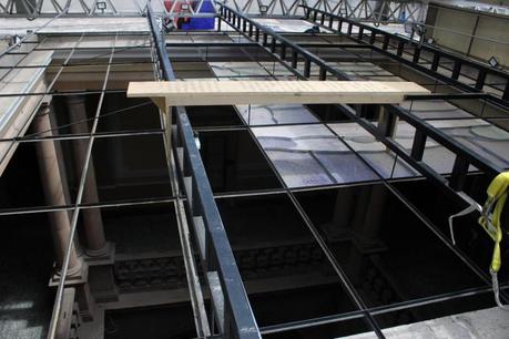 Retiran vitral del Centro Cultural Palacio Municipal