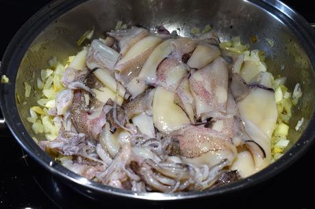 Calamares Encebollados