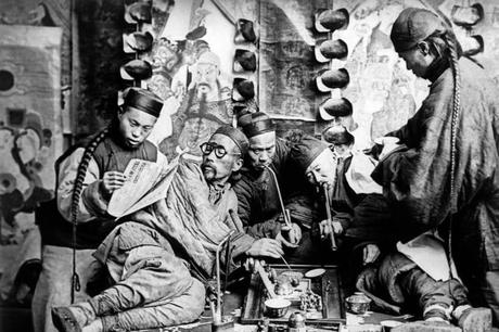 Kowloon city en Hong Kong: la aglomeración humana más densa del mundo y sus condicionantes geográficas y políticas. Kowloon city en Hong Kong: la aglomeración humana más densa del mundo y sus condicionantes geográficas y políticas.