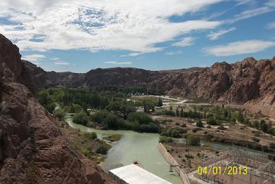 Un dique en la Patagonia