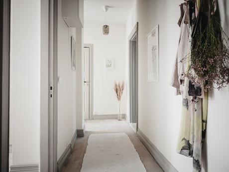 small kitchen scandinavian kitchen scandi kitchen modern kitchen modern kichen design kitchen contemporary kitchen cocina sin muebles superiores cocina nórdica cocina moderna cocina escandinava cocina de diseño cocina con muebles hasta el techo cocina con muebles altos  