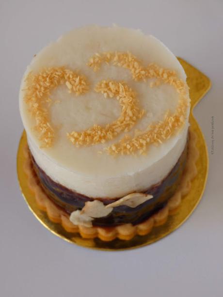 Pastelitos Piña y Coco