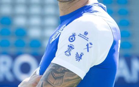 La Deportiva lanza una camiseta conmemorativa para agradecer la fidelidad de sus socios