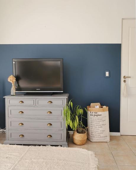 Proyecto azul: renovar un cuarto con color - halfpainted wall