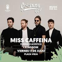 Concierto de Miss Caffeina y Kingdom en la Plaza Vieja de Alería