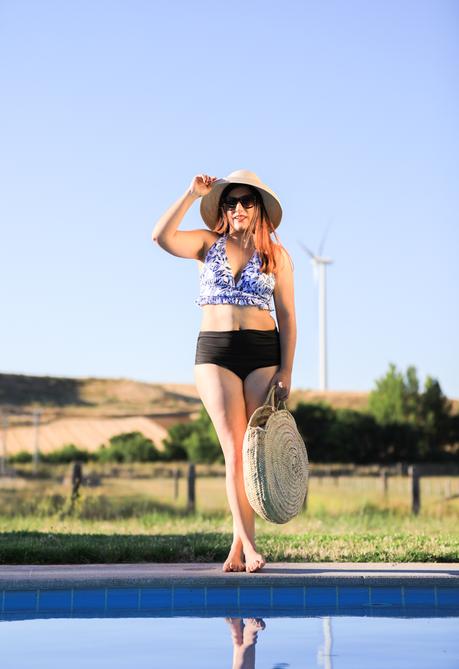 Halter printed bikini Halter printed bikini