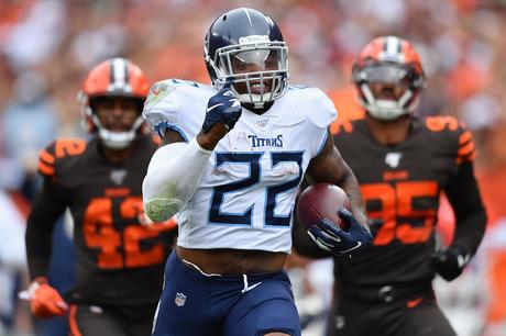 Derrick Henry y los Titans cierran acuerdo por cuatro años