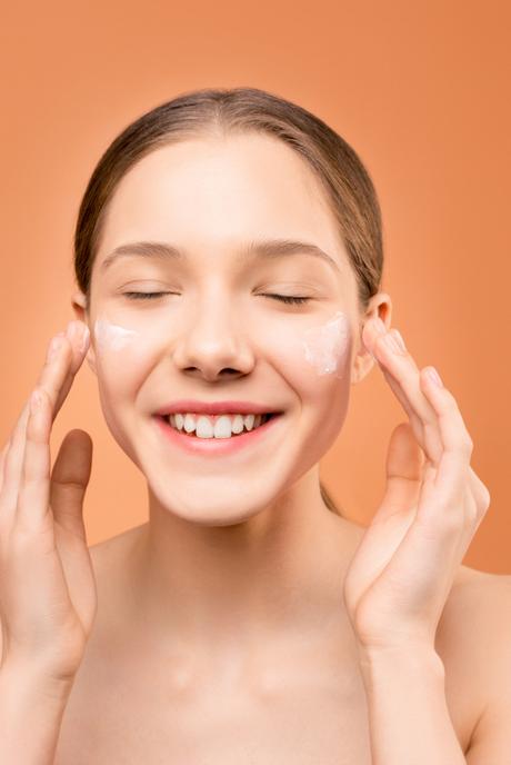 Cómo maquillarte si vas a usar una máscara facial