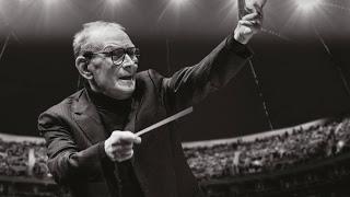 Ennio Morricone en Todos somos sospechosos