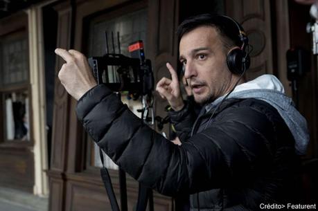 El cineasta Alejandro Amenábar filmará su primera serie inspirada en la novela gráfica “El tesoro del cisne negro”