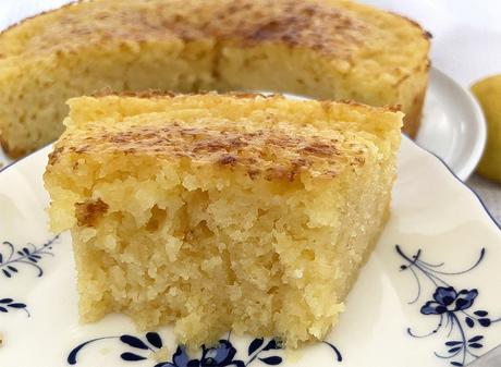 summer cake ricotta cake pound cake lemon cake home made cake fast cake easy dessert easy cake easy baking bizcocho pound cake bizcocho jugoso bizcocho facil bizcocho de queso ricotta bizcocho de limón bizcocho con sirope de limón bizcocho casero  