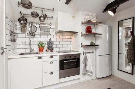 Un estudio en el ático