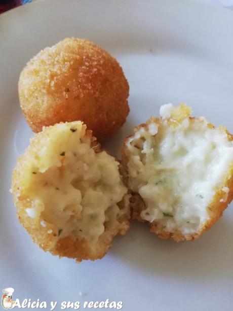 CROQUETAS PICANTITAS DE BACALAO Y GAMBAS