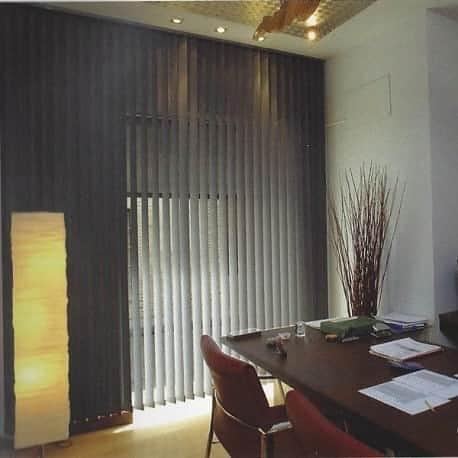 - Lamas Verticales. Opacas