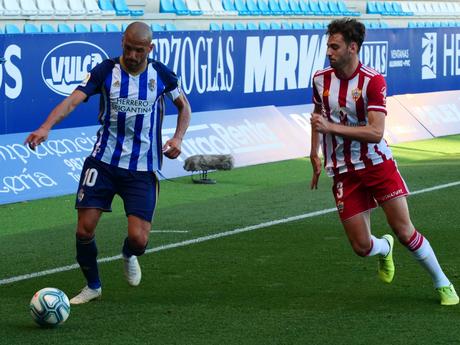 La Deportiva sigue en Segunda división liga SmartBank, historia gráfica de una salvación