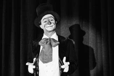 Marcelino Orbés: “El mejor payaso del mundo”… El manifiesto en pro de la cultura como identidad de Europa y el homenaje de Estado a las víctimas del coronavirus.