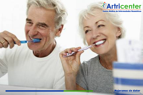 Cuidados odontológicos en un paciente con artritis reumatoide