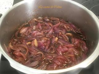 Mermelada de cebolla roja caramelizada Mermelada de cebolla roja caramelizada