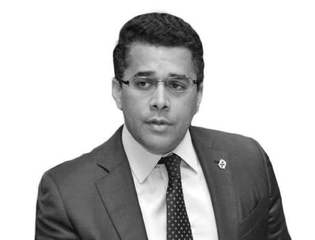 David Collado, para ministro Turismo; Ascención Burgos, para ministro Obras Públicas. ,