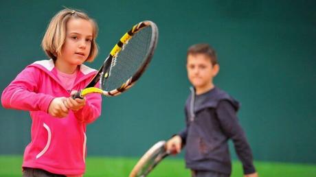 No dejes de practicar deporte con tus hijos en verano