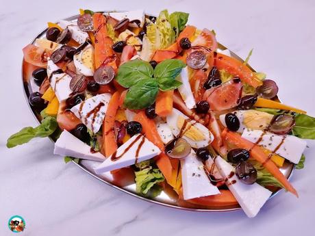 Ensalada con papaya y mango Ensalada con papaya y mango