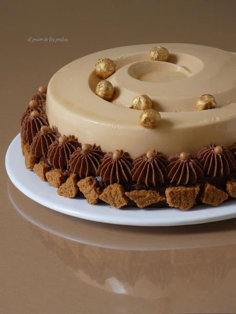 Tarta Vórtice Caramelo y Cacao con Avellanas