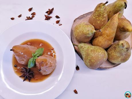 Peras en almíbar de anís estrellado Peras en almíbar de anís estrellado