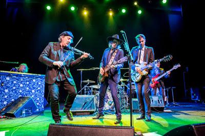 The Waterboys - Low down in the broom (2020)