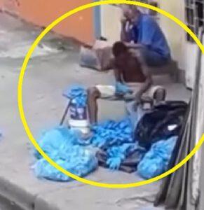 Mirando a una isla a través de su única ventana