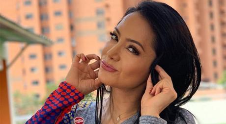 La hermosa Norkys Batista (@Norkis_Batista) mostró cuantos kilos le quitan con #PhotoShop (FOTOS)