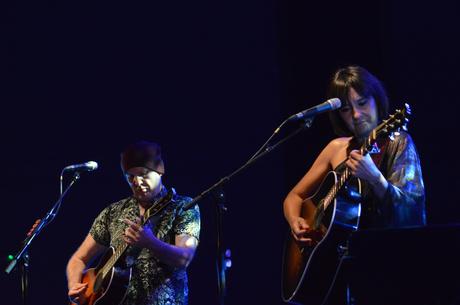 Concierto de Amaral en el verano #ponferradateabraza, la cercanía del dúo zaragozano alejó la distancia social