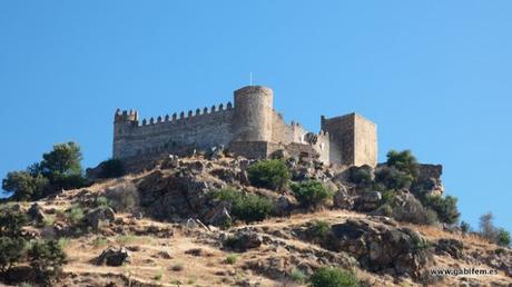Castillo de Burguillos del Cerro
