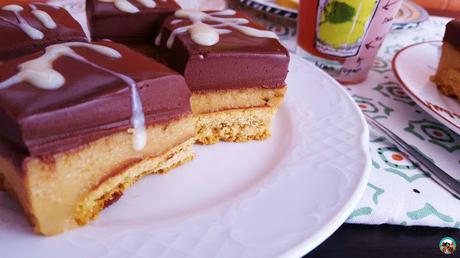 Brownie de chocolate con plátano y avellanas Brownie de chocolate con plátano y avellanas