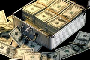 3 pasos para cambiar tu relación con el dinero y empezar a ahorrar 3 pasos para cambiar tu relación con el dinero y empezar a ahorrar