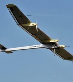 L'avion Solar Impulse de retour en Suisse