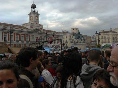 15- M EN SOL. UNA DEMOCRACIA REAL DE INDIGNADOS